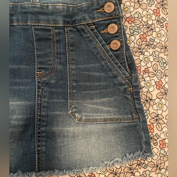 Girls Denim Overall Dress by True Craft-very good condition-Size 6x - Picture 7 of 14